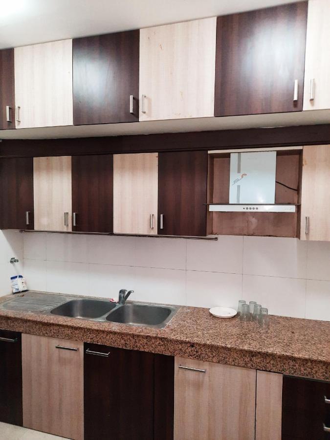 Royale Gardenia Apartment เชนไน ภายนอก รูปภาพ